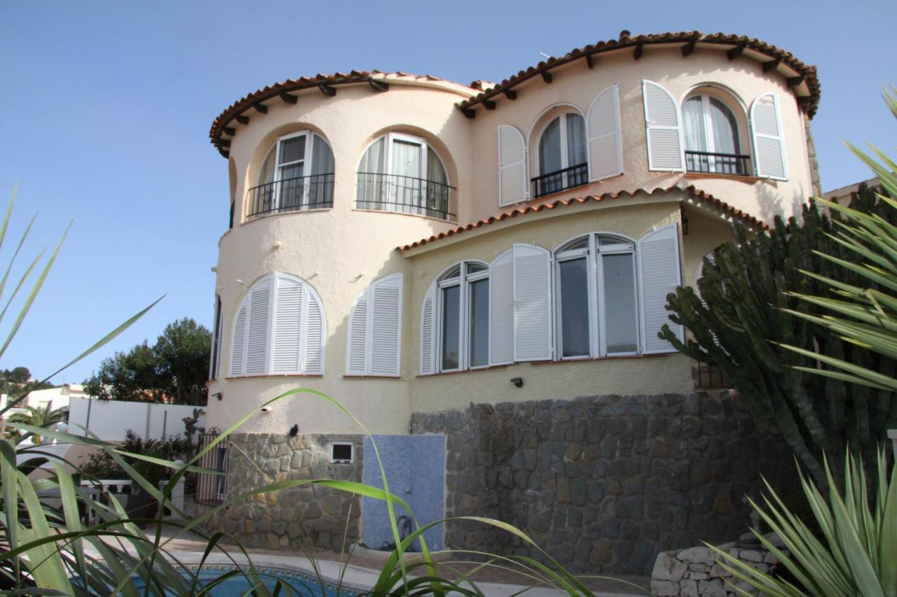 Apartamentos El Tosal 47A Calp Dış mekan fotoğraf